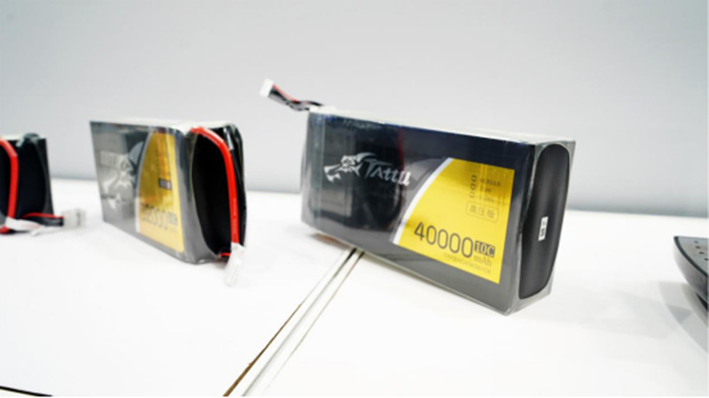 無(wú)人機(jī)電池 1.0 時(shí)代 無(wú)人機(jī)電池 1.0 時(shí)代